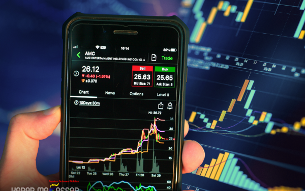 IHSG Diperkirakan Uji Level 7000, Simak Rekomendasi Saham Hari Ini!
