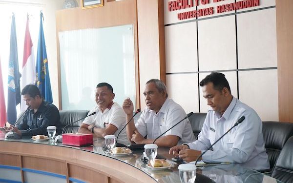 Kantor Imigrasi Hadir di FT Unhas untuk Memenuhi Kebutuhan Mahasiswa Internasional
