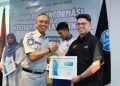 Komitmen Edukasi Keselamatan Lalu Lintas Asmo Sulsel Terima Penghargaan dari Jasa Keselamatan