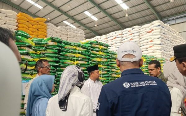 Antisipasi Lonjakan Harga, Bulog Siap Serap Tambahan 100 Ribu Ton Beras Sulselbar