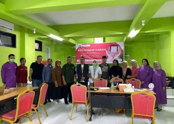Donor Darah oleh Universitas Pancasakti Makassar dan PMI