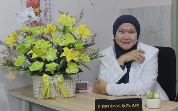 Fakta Mitos Peci Hitam dan Gatal Menurut Dokter Spesialis Kulit