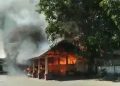 Empat Mobil Dinas Pemerintah Bulukumba Terbakar di Kantor Bupati