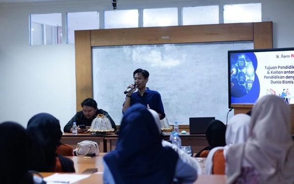 Transformasi Masalah Jadi Peluang dalam Alumni Talk di Nobel Indonesia Institute