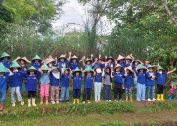 Sekolah Alam PG-TK Belajar Seru di Kebun Denassa Gowa
