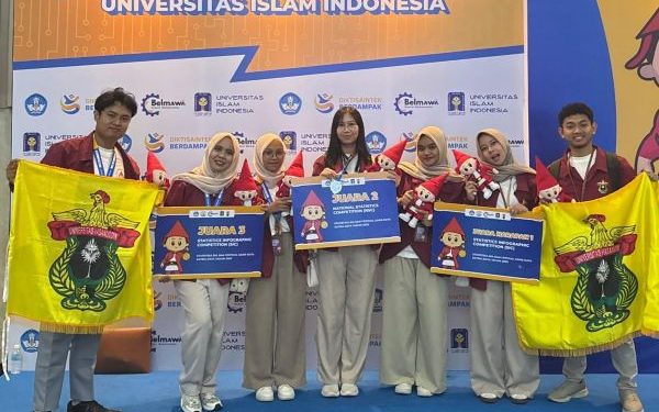 Mahasiswa Raih Tiga Penghargaan di Ajang Satria Data 2025