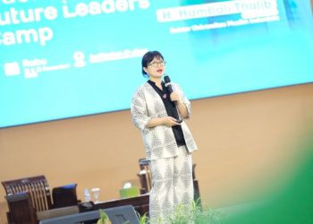 Tuan Rumah Indonesia Future Leaders Camp Regional III