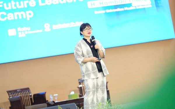 Tuan Rumah Indonesia Future Leaders Camp Regional III