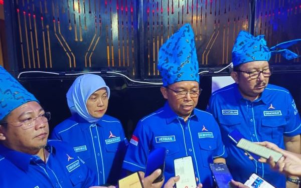 Dorong Demokrat Sulsel Rebut 4 Kursi Setiap Dapil menurut Herman Khaeron