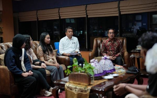 Rektor Bebaskan UKT Mahasiswa Sumatra yang Terkena Dampak Bencana Alam