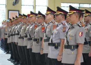 Sertijab Kapolda Sulbar, 11 Pejabat Utama Melakukan Perubahan