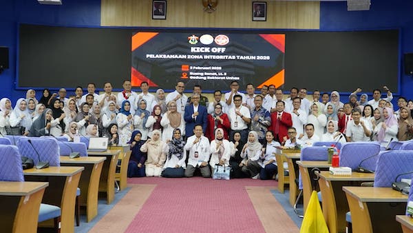 Penguatan SDM dan Layanan Publik di Kick Off Zona Integritas 2026 Rektor Unhas