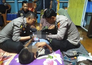Bantu Warga Kurang Mampu di Rumbia, Dokkes Polres Jeneponto Laksanakan Sunatan Gratis untuk Anak